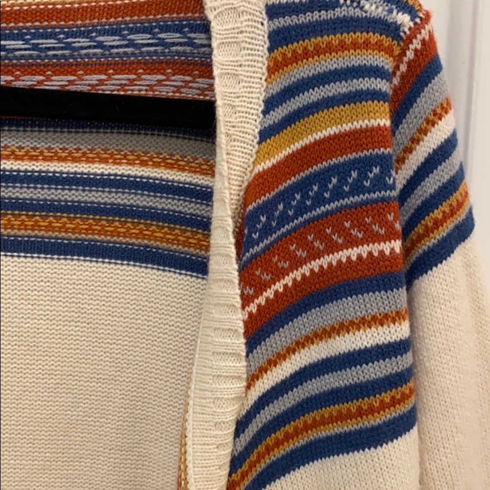 Sweater - Picture 2 of 2